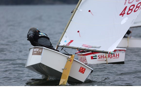 Träning i Saltsjöbaden - Optimist Svart (Höst)