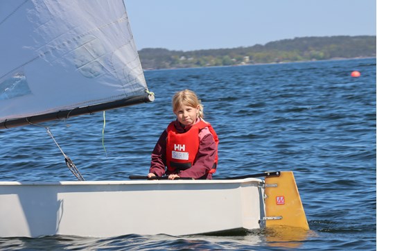 Träning i Saltsjöbaden - Optimist Grön Tjej (Höst)